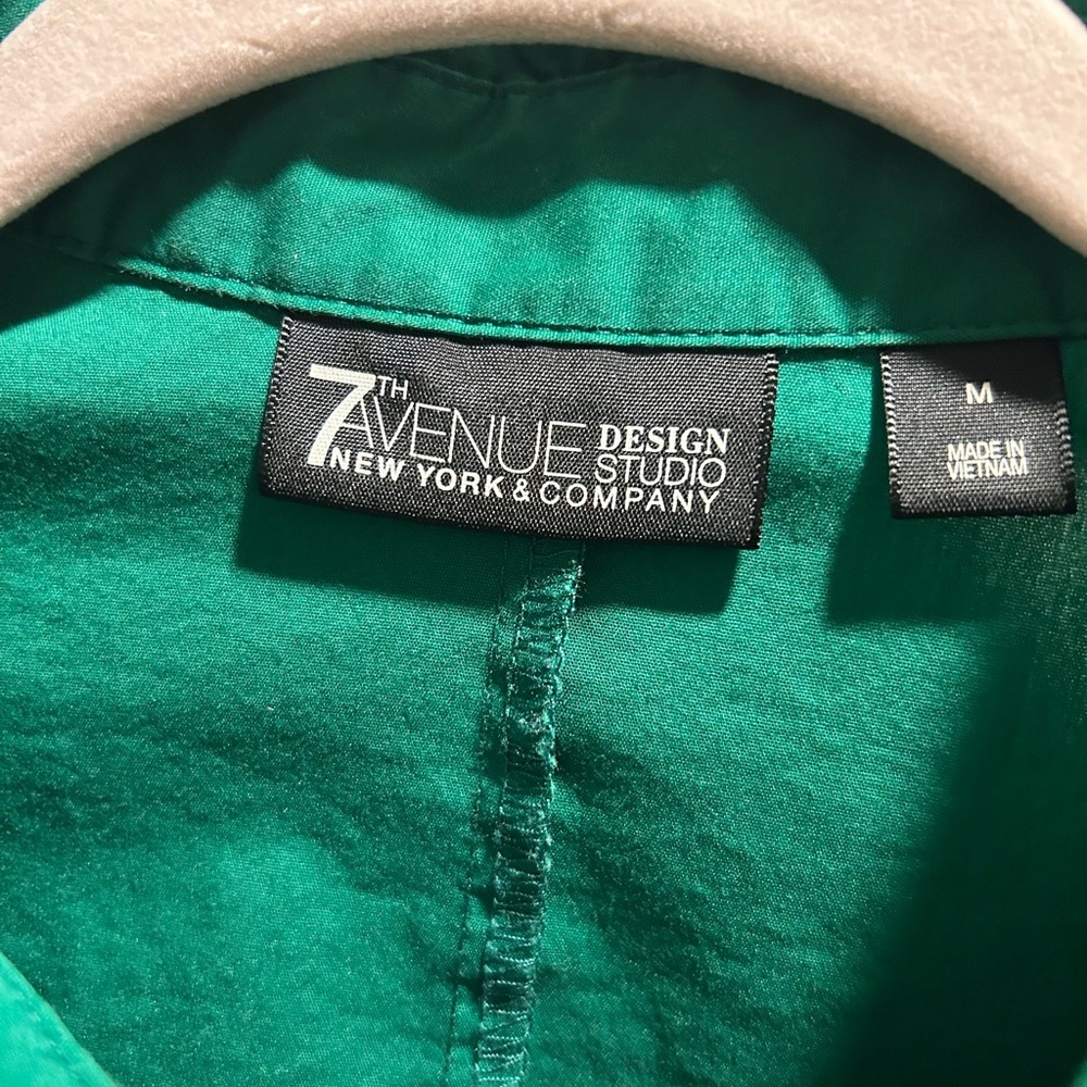 ❤️2 lovely blouse❤️ Old Navy Colorful Plaid Button-Up, 7th Avenue New York
